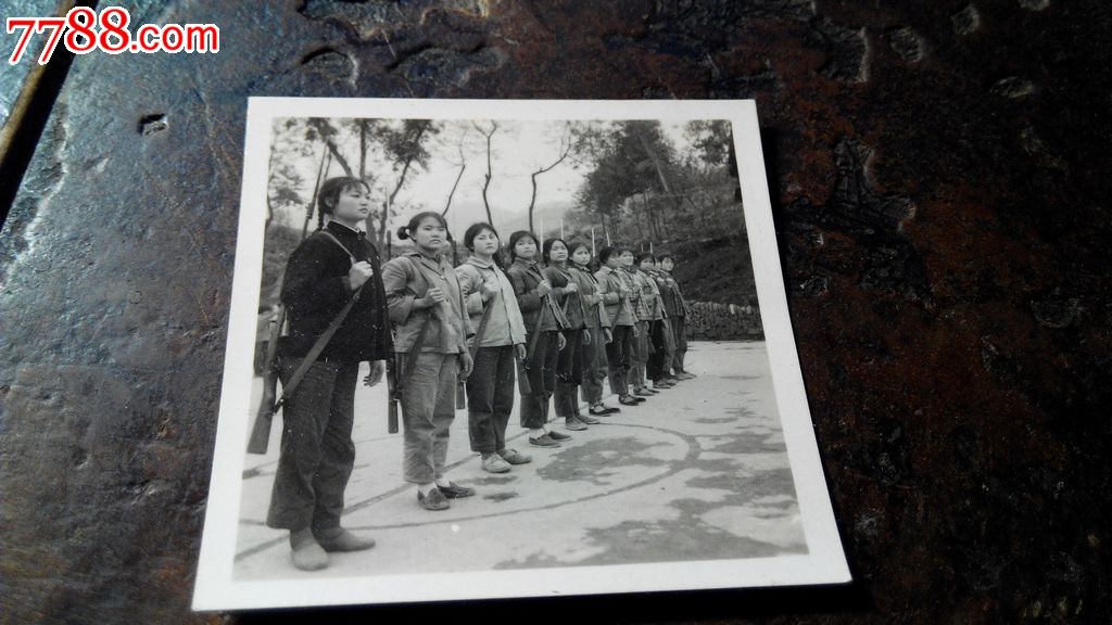 60年代女民兵图片图片